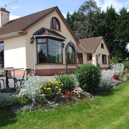 O'Sheas Ceol Na Habhann B&B Kenmare Exterior foto