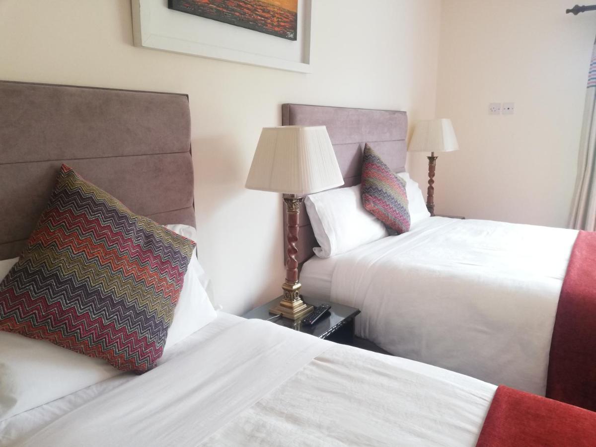 O'Sheas Ceol Na Habhann B&B Kenmare Exterior foto